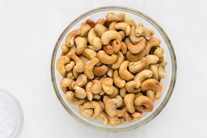 cashews